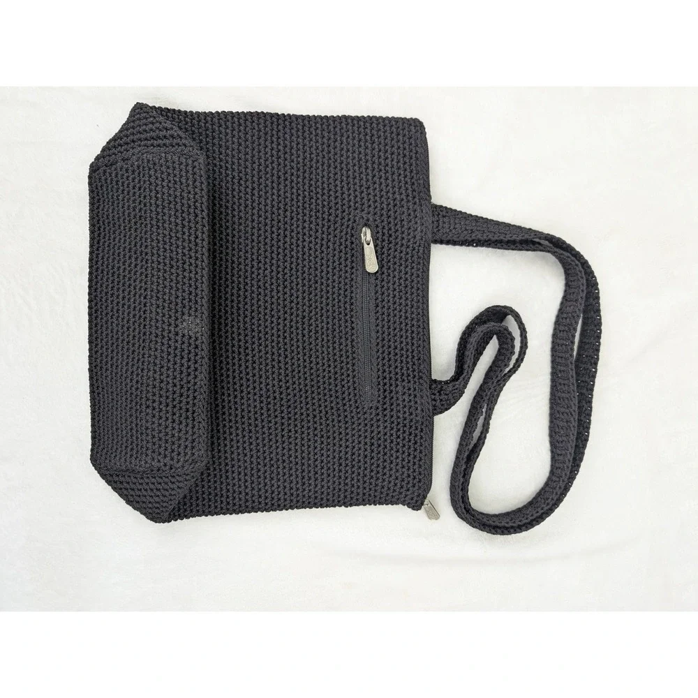 The SAK Crochet Knit Woven Hobo Shoulder Bag Black Minimalist Beach Resort Vacay